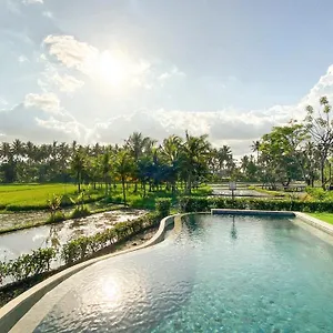 Parco vacanze Adil Villa&resort ****
